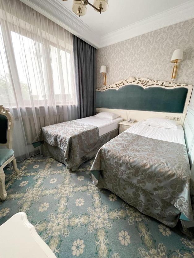 Royal Olympic Hotel Kiev Ngoại thất bức ảnh